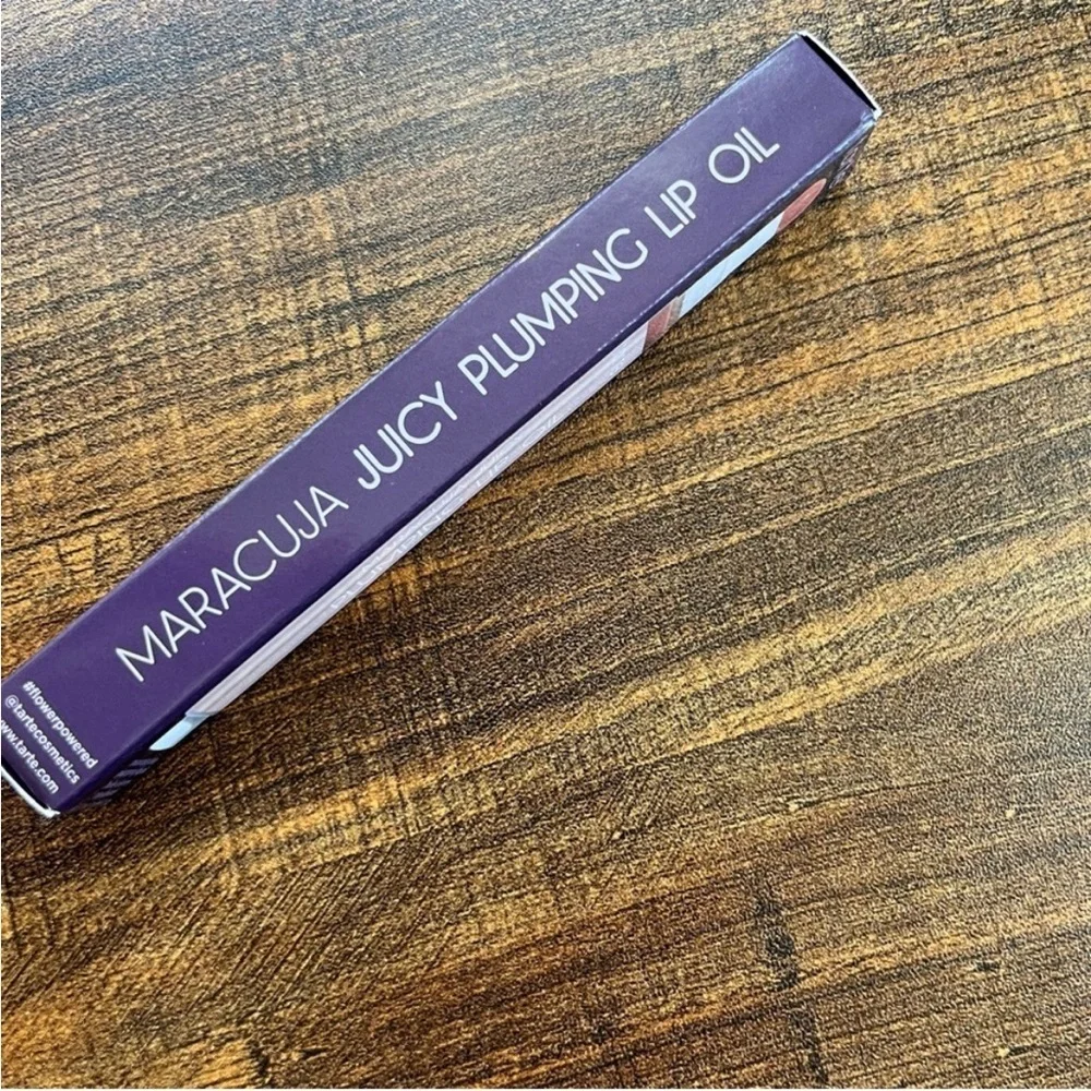 Tarte Maracuja Juicy Lip Plumping Oil with Hyaluronic Acid Color: Buffed Rose